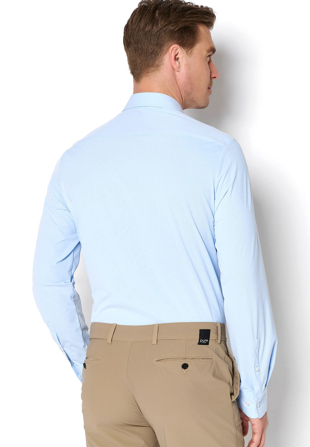 Rückansicht des 4061-21171 PURE Functional Hemds in Blau. Langarm-Design mit elegantem Schnitt für stilvolle Herren-Business-Outfits.
